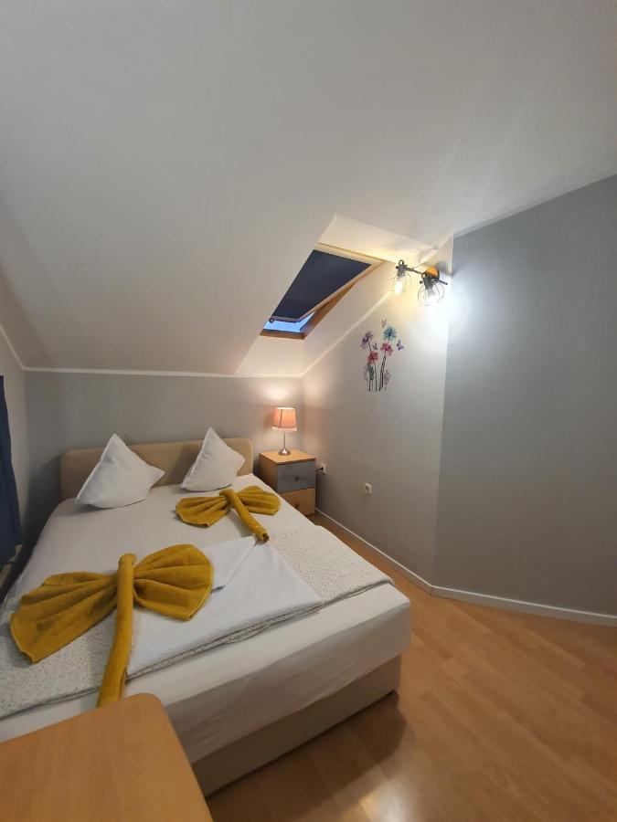 Apartment D Free Parking & Wifi, Walking Distance To Centrum Zadar Dış mekan fotoğraf