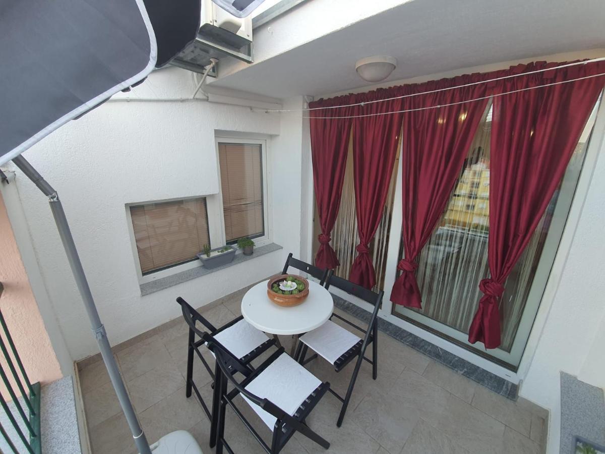 Apartment D Free Parking & Wifi, Walking Distance To Centrum Zadar Dış mekan fotoğraf